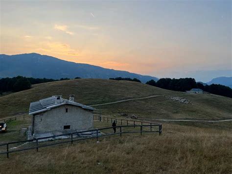 Bivaccando tra le Prealpi Gardesane – Bikepacking sul Monte .